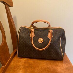 Vintage Eiffel travel bag